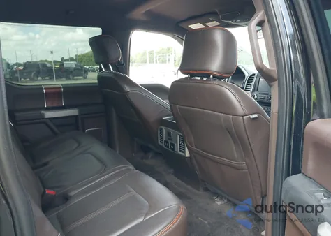 2017 Ford F-150 King Ranch z USA, uszkodzony, nr VIN 1FTEW1EG3HFA64087